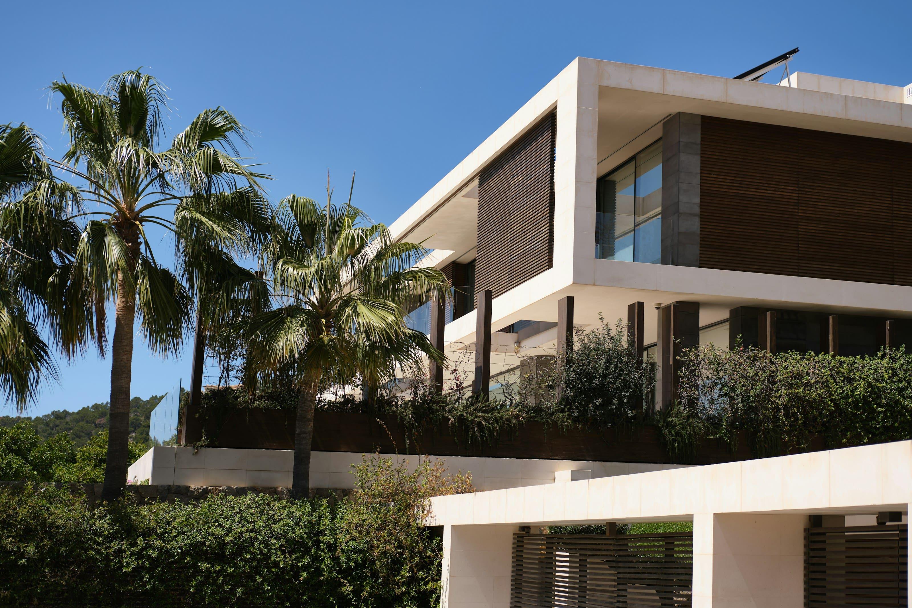How Much Does House Cleaning Cost in Beverly Hills?